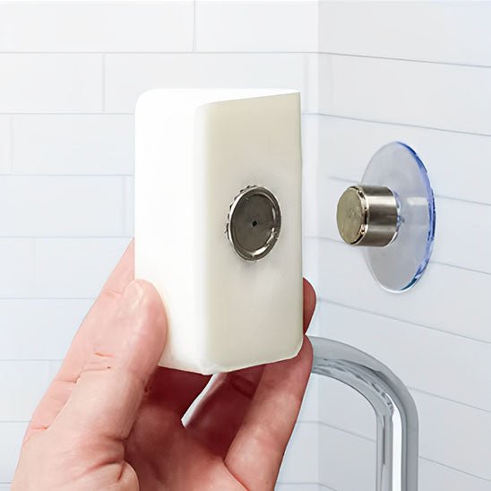 porte savon aimanté avec salon blanc